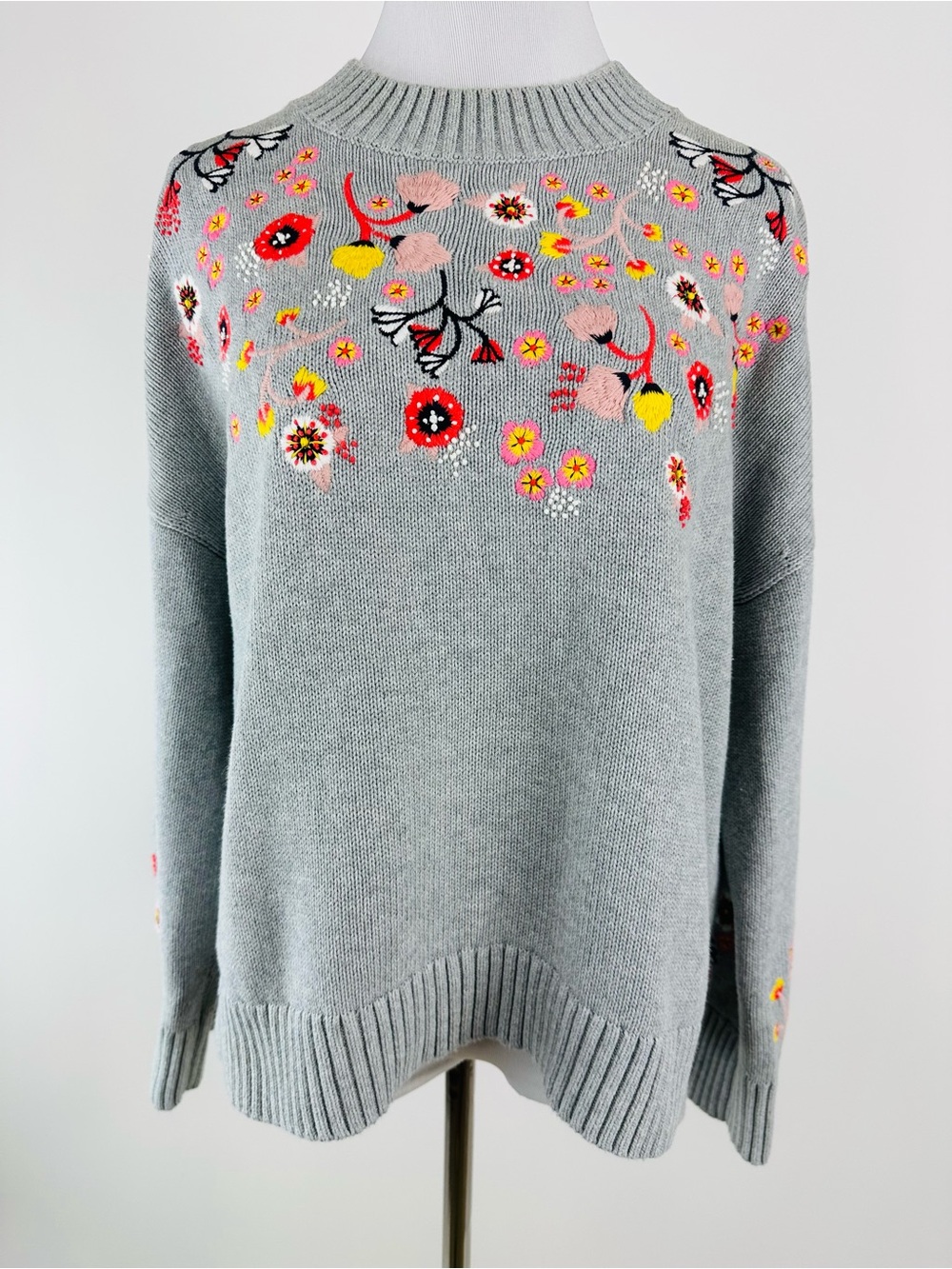 Boden Gray Colorful Embroidered Sweater Size 12